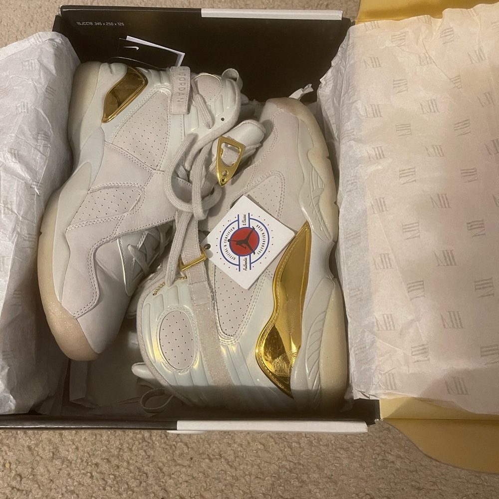 Jordan 8 Retro